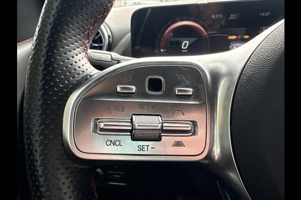 Mercedes-Benz B-Klasse 250 e AMG Line | 218pk PHEV | Wegklapbare Trekhaak | Stoelverwarming | Adaptive cruise control | Getint glas