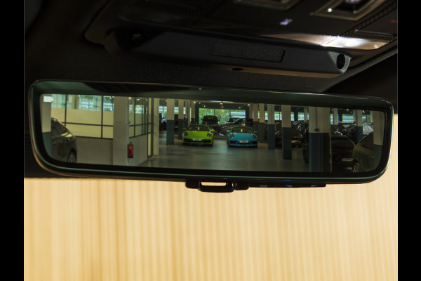 Land Rover Defender 110 2.0 P300e 110 X-Dynamic HSE MY26 | PANO | HUD | 22" | MERIDIAN 700W