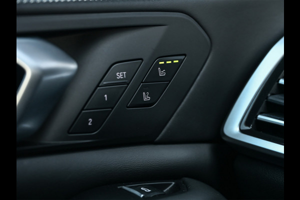BMW X5 xDrive45e High executive M Sport | M-Seats | Luchtvering | Soft close | Comfort access | Trekhaak | Sky lounge |  Laser Light | Parking assistant plus | Head-Up | Night vision | Driving assistant prof. |