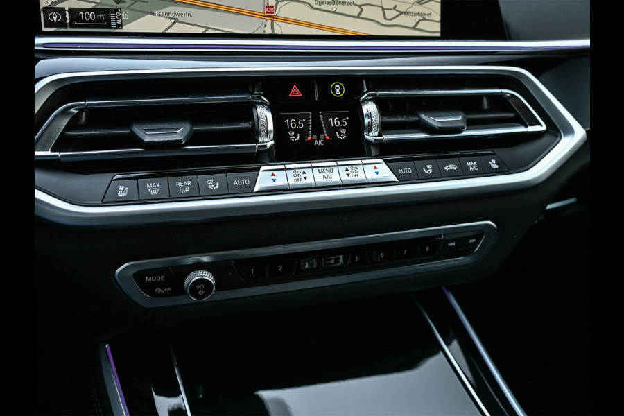 BMW X5 xDrive45e High executive M Sport | M-Seats | Luchtvering | Soft close | Comfort access | Trekhaak | Sky lounge |  Laser Light | Parking assistant plus | Head-Up | Night vision | Driving assistant prof. |