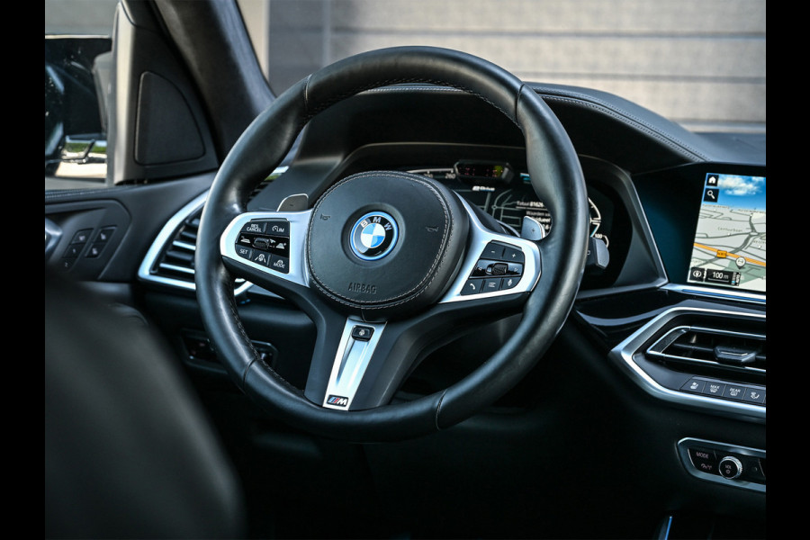 BMW X5 xDrive45e High executive M Sport | M-Seats | Luchtvering | Soft close | Comfort access | Trekhaak | Sky lounge |  Laser Light | Parking assistant plus | Head-Up | Night vision | Driving assistant prof. |