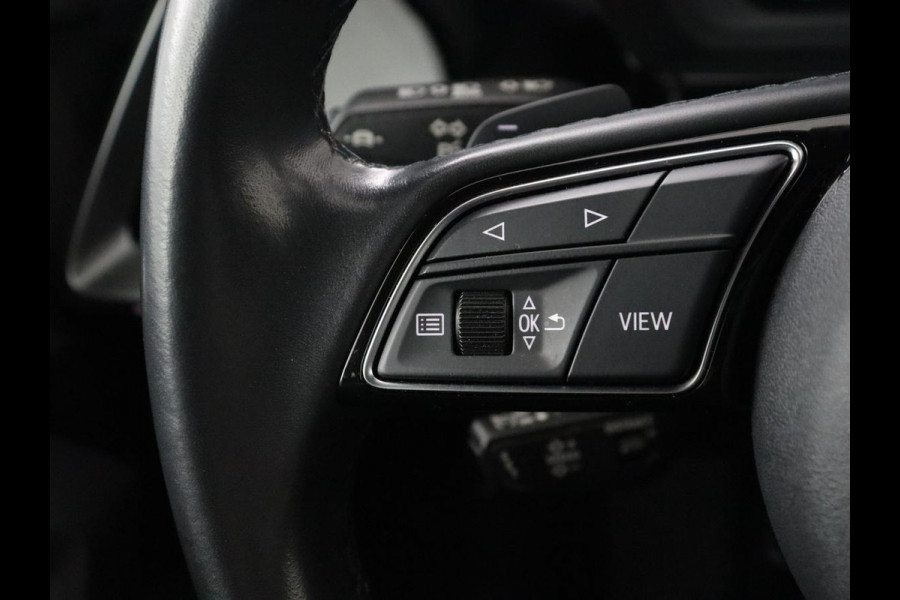 Audi A3 40 TFSIe Advanced edition | SOH 91,7% | Stoelverwarming | Carplay | Sportstoelen | Sfeerverlichting | Virtual Cockpit | Camera | Navigatie | Full LED | Bluetooth | Climate control | Cruise control | PHEV | Plug In