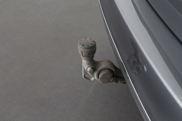 Mercedes-Benz C-Klasse Estate 300 e AMG Line > Plug in/Panorama/Trekhaak/360°/Head-up...