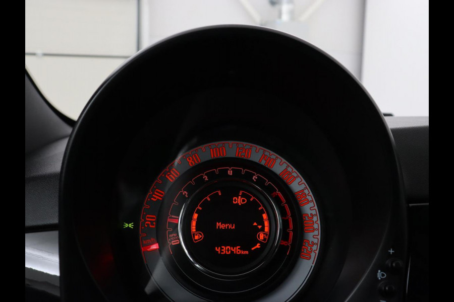 Fiat 500 1.0 Hybrid Dolcevita | Panoramadak | Half leder | Cruise control | Carplay | Climate control | Bluetooth | Lichtmetalen velgen