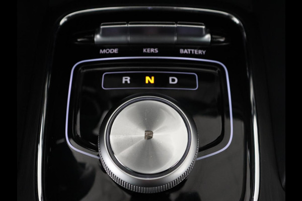 MG ZS EV Luxury 45 kWh | SOH 90,2% | Panoramadak | Leder | Stoelverwarming | Carplay | Side Assist | Adaptive cruise | Camera | Keyless | Navigatie