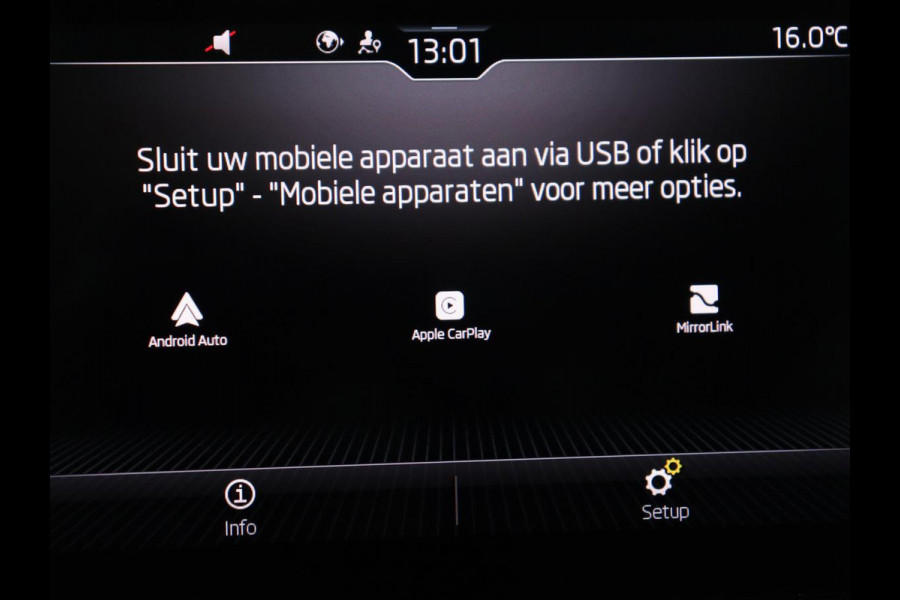 Škoda Kamiq 1.0 TSI Style | Automaat | Carplay | Keyless | Climate control | Full LED | Parkeerhulp | Cruise control | Bluetooth | Regensensor | Getint glas