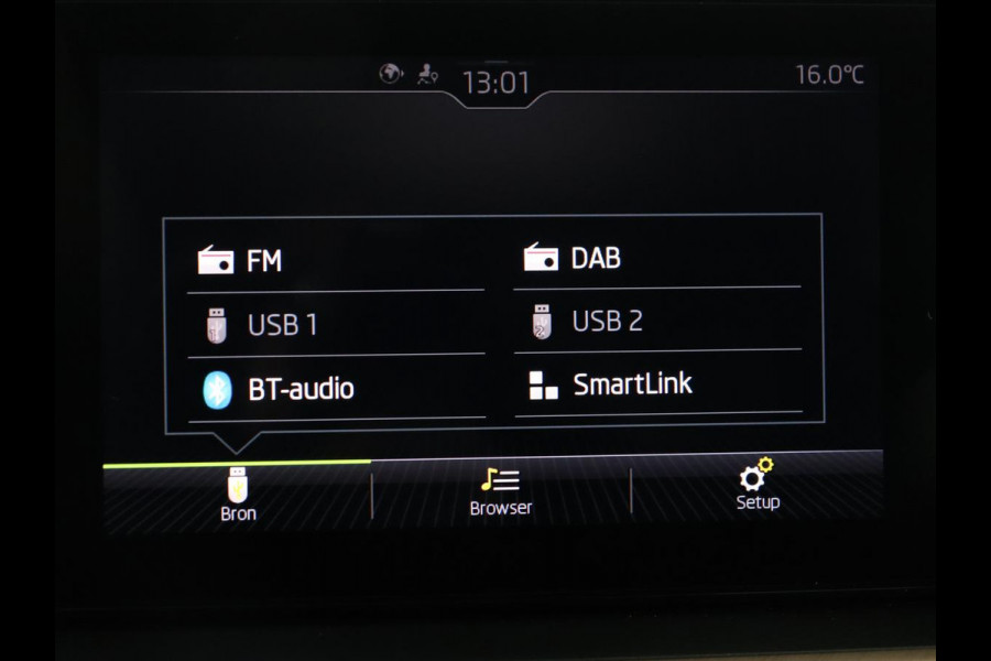 Škoda Kamiq 1.0 TSI Style | Automaat | Carplay | Keyless | Climate control | Full LED | Parkeerhulp | Cruise control | Bluetooth | Regensensor | Getint glas