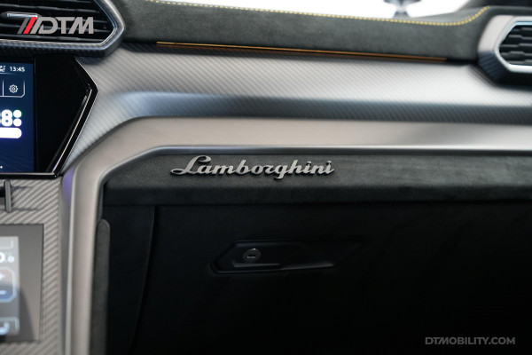 Lamborghini Urus 4.0 V8 Performante B&O | FULL Carbon | Nachtzicht