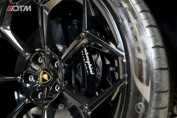 Lamborghini Urus 4.0 V8 Performante B&O | FULL Carbon | Nachtzicht