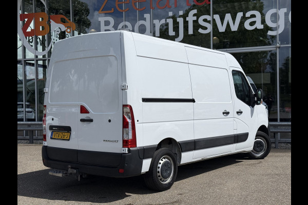Renault Master T35 2.3 dCi 135 L2H2 | Navi | Carplay | Camera | Trekhaak | PDC