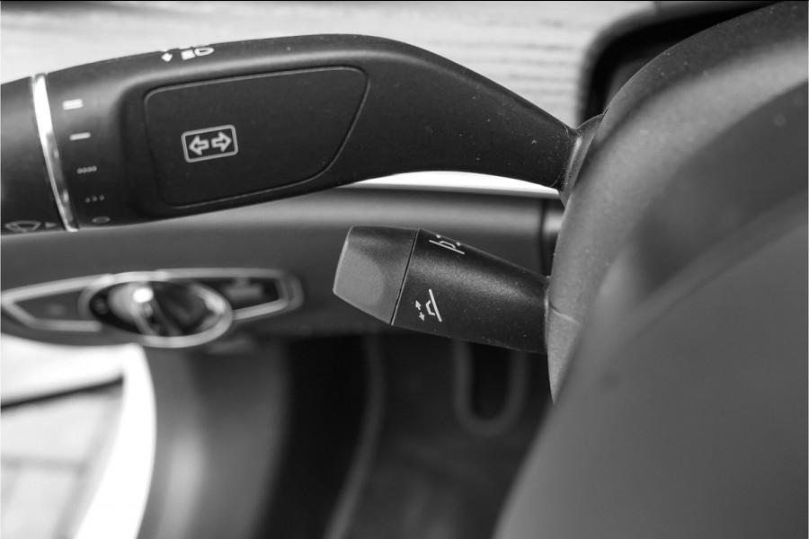 Mercedes-Benz E-Klasse Cabrio 450 4MATIC AMG Line Distronic Memory Burmester