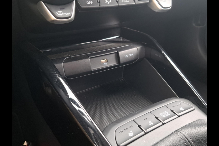 Kia Stonic 1.0 T-GDi MHEV DynamicPlusLine Stoel- en stuurverwarming | Cruise | Navi | Privacy Glass | Camera |