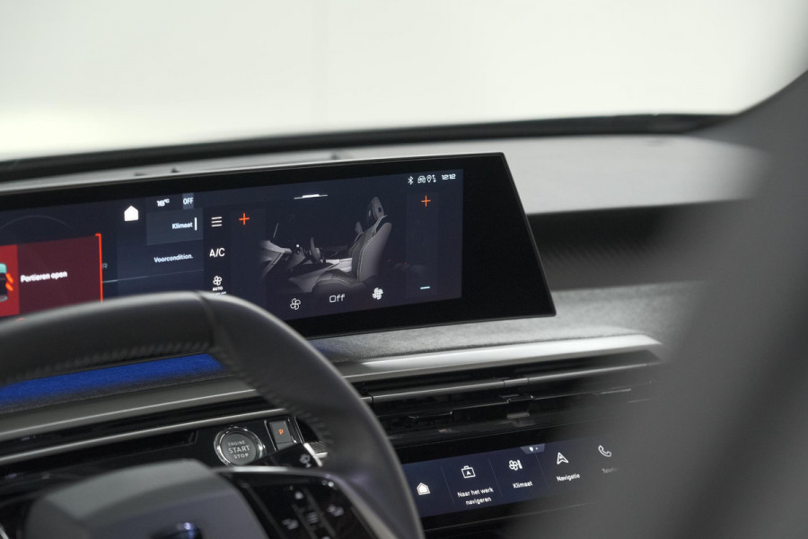 Peugeot E-3008 Allure 73 kWh | 11 KW Lader | Camera | Panoramic Navigation pack