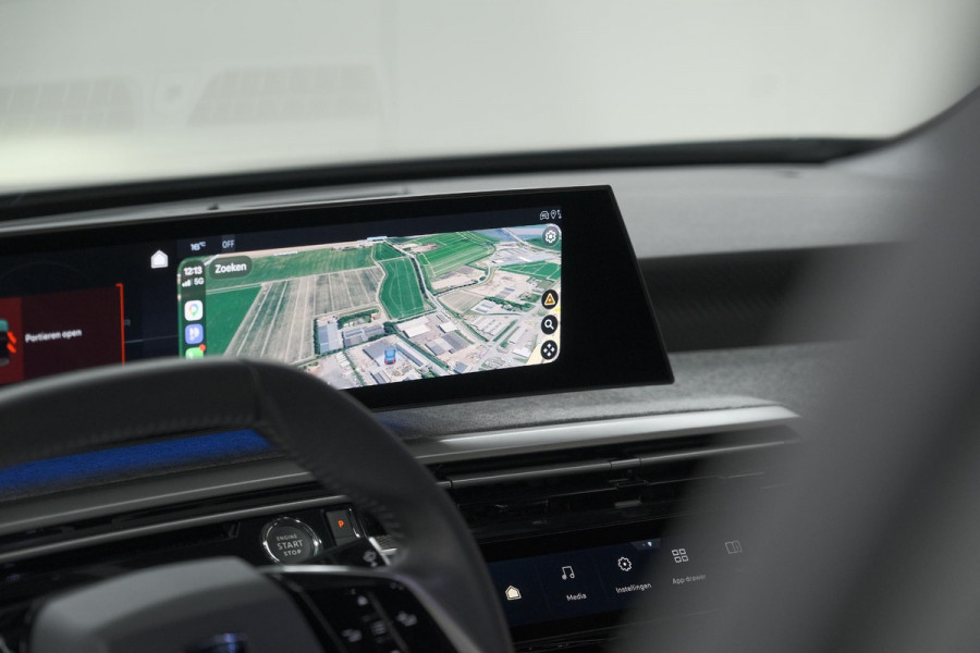 Peugeot E-3008 Allure 73 kWh | 11 KW Lader | Camera | Panoramic Navigation pack