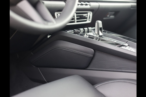 Porsche 992 3.6 T-Hybrid Carrera GTS | Sonderwunsch - PTS