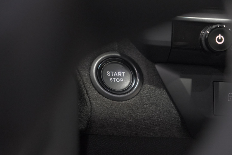 Opel Grandland 1.2 Turbo 145 Hybrid GS | Nieuw Model | Camera | Apple Carplay | Navigatie | Stoelverwarming