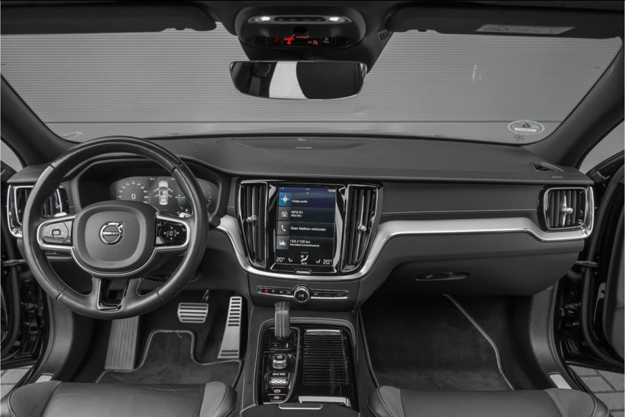 Volvo S60 2.0 T8 AWD Twin Engine Polestar Engineered Schuifdak H/K Trekhaak 20"