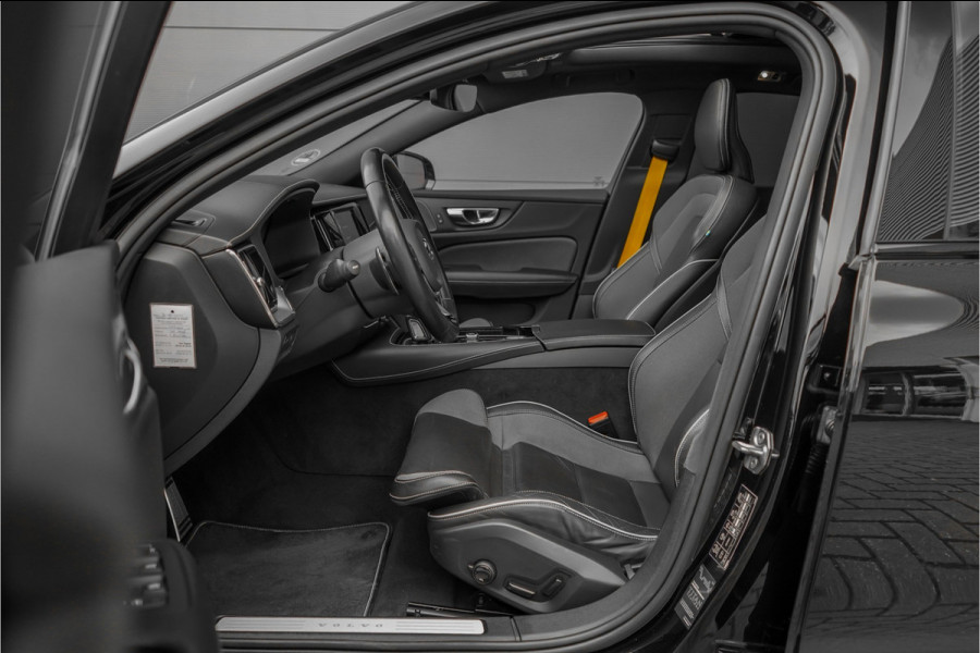 Volvo S60 2.0 T8 AWD Twin Engine Polestar Engineered Schuifdak H/K Trekhaak 20"