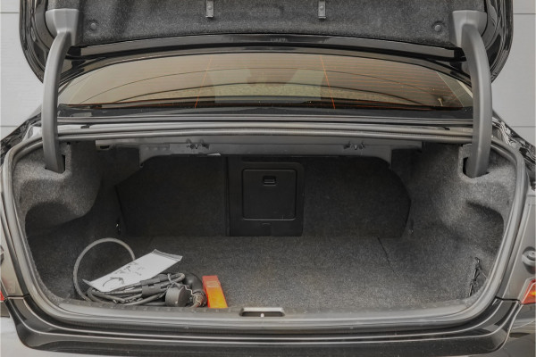 Volvo S60 2.0 T8 AWD Twin Engine Polestar Engineered Schuifdak H/K Trekhaak 20"