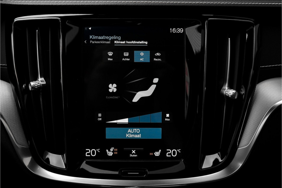 Volvo S60 2.0 T8 AWD Twin Engine Polestar Engineered Schuifdak H/K Trekhaak 20"