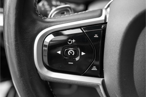 Volvo S60 2.0 T8 AWD Twin Engine Polestar Engineered Schuifdak H/K Trekhaak 20"