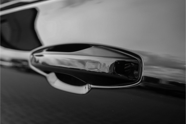 Volvo S60 2.0 T8 AWD Twin Engine Polestar Engineered Schuifdak H/K Trekhaak 20"