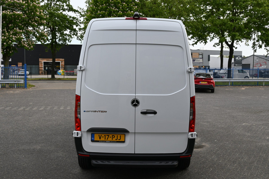 Mercedes-Benz eSprinter 312 L2H2 FWD 56 kWh Camera, Stoelverwarming