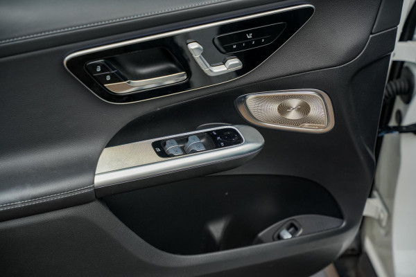 Mercedes-Benz GLC 300de 4MATIC AMG Line Edition | Panorama | Burmester 3D | Distronic | Trekhaak | Memory