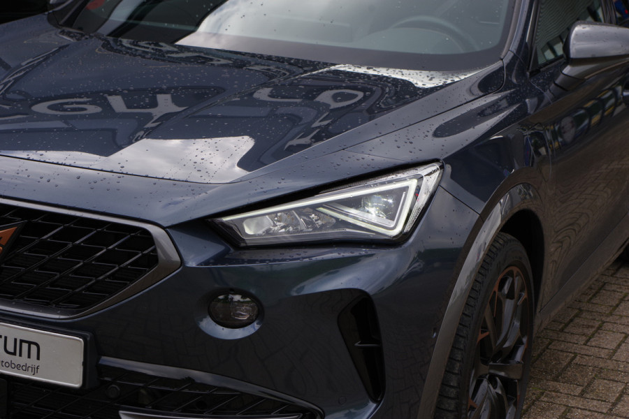 CUPRA Formentor 1.4 e-Hybrid VZ 245 PK Copper Edition PHEV, Panoramadak, LED, 360 Camera, Beats Audio, Memory
