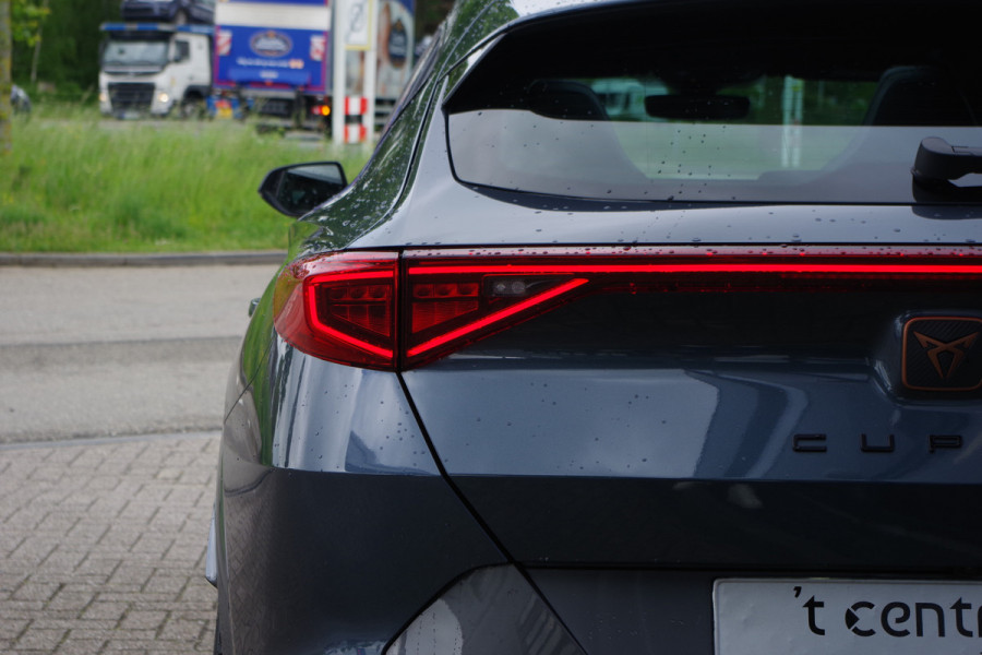 CUPRA Formentor 1.4 e-Hybrid VZ 245 PK Copper Edition PHEV, Panoramadak, LED, 360 Camera, Beats Audio, Memory