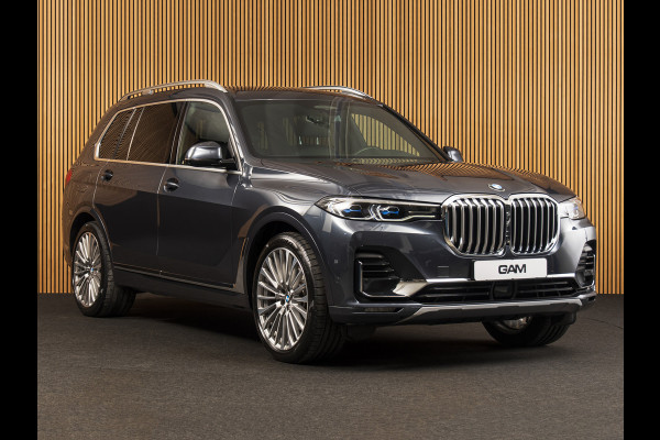 BMW X7 xDrive40i 22" | PANO | H/K | DRIVE+ | PARK+ | HUD