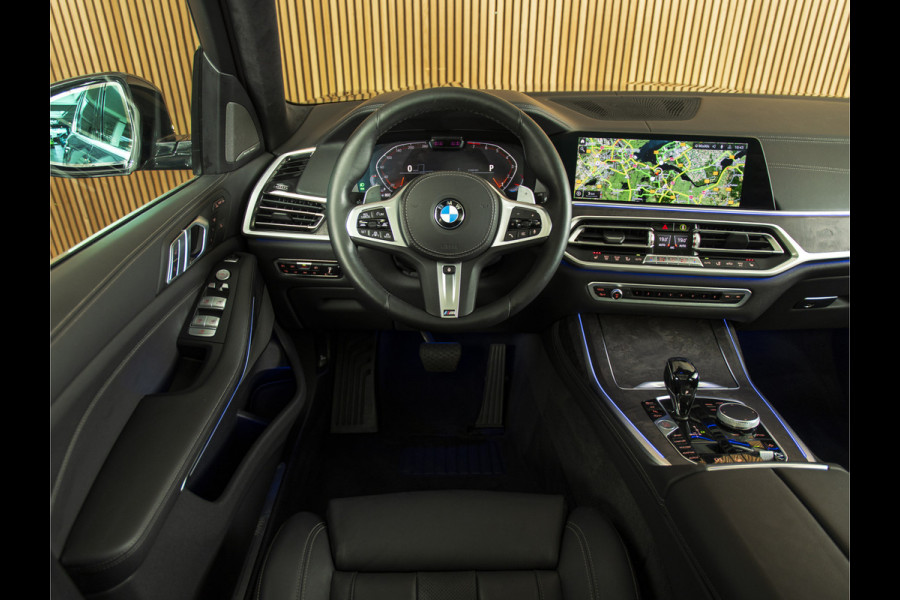 BMW X7 xDrive40i 22" | PANO | H/K | DRIVE+ | PARK+ | HUD