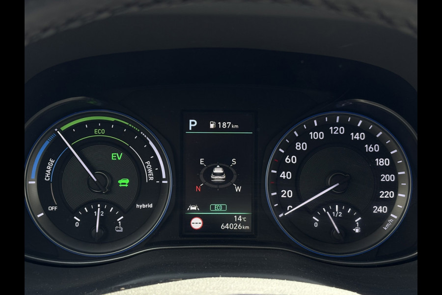 Hyundai Kona 1.6 GDI HEV Fashion | Navi, Camera, Carplay/Android, Climate, Cruise, Afn. Trekhaak | 1e Eigenaar | NAP |