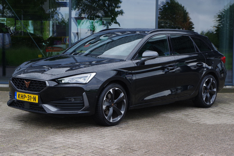CUPRA Leon Sportstourer 1.4 e-Hybrid 204 PK BNS, Adap. Cruise Control, Stuur- & Stoelverwaming, Camera, LED