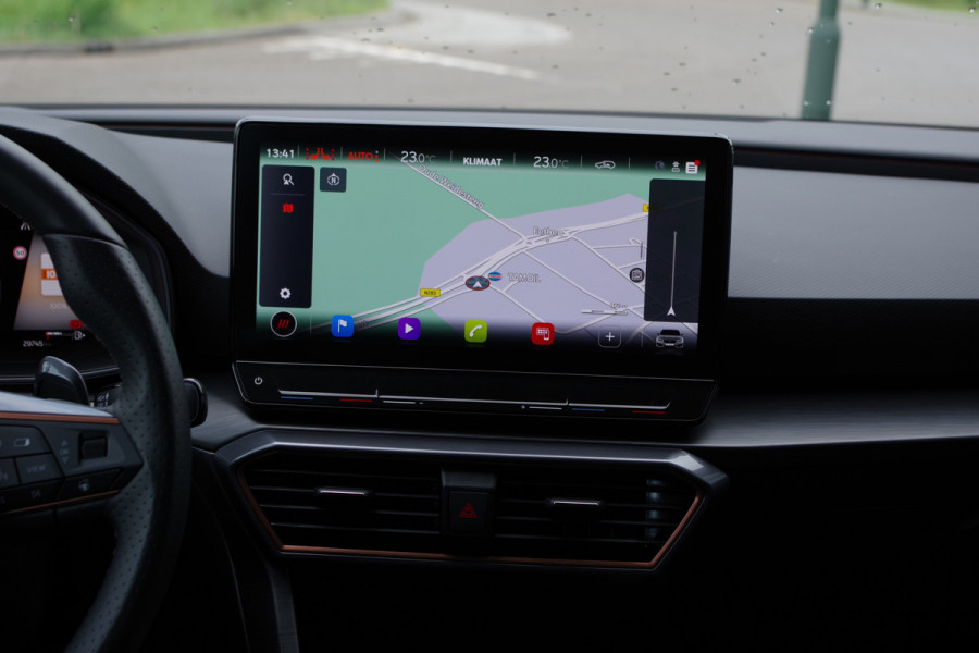 CUPRA Leon Sportstourer 1.4 e-Hybrid 204 PK BNS, Adap. Cruise Control, Stuur- & Stoelverwaming, Camera, LED