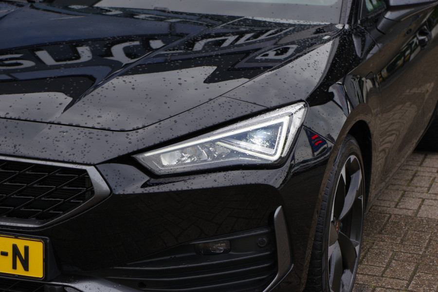 CUPRA Leon Sportstourer 1.4 e-Hybrid 204 PK BNS, Adap. Cruise Control, Stuur- & Stoelverwaming, Camera, LED