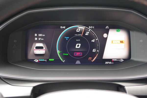 CUPRA Leon Sportstourer 1.4 e-Hybrid 204 PK BNS, Adap. Cruise Control, Stuur- & Stoelverwaming, Camera, LED