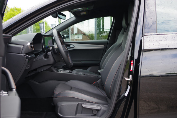 CUPRA Leon Sportstourer 1.4 e-Hybrid 204 PK BNS, Adap. Cruise Control, Stuur- & Stoelverwaming, Camera, LED