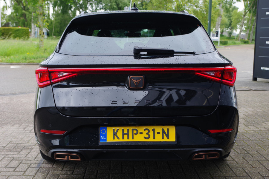 CUPRA Leon Sportstourer 1.4 e-Hybrid 204 PK BNS, Adap. Cruise Control, Stuur- & Stoelverwaming, Camera, LED