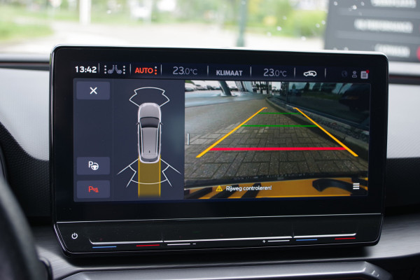 CUPRA Leon Sportstourer 1.4 e-Hybrid 204 PK BNS, Adap. Cruise Control, Stuur- & Stoelverwaming, Camera, LED