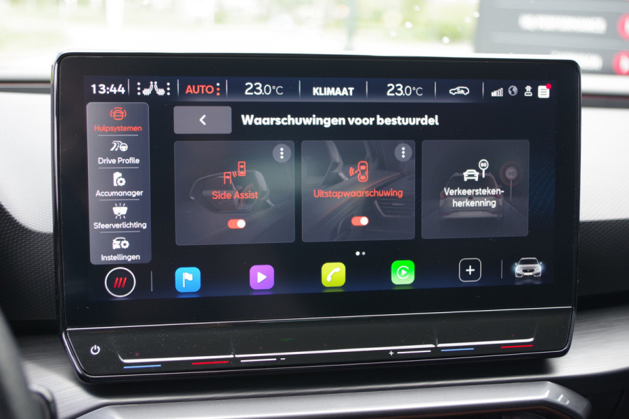 CUPRA Leon Sportstourer 1.4 e-Hybrid 204 PK BNS, Adap. Cruise Control, Stuur- & Stoelverwaming, Camera, LED