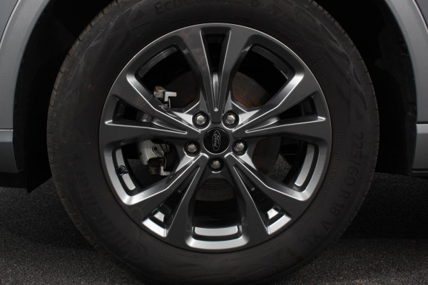 Ford Kuga 2.5 PHEV 225pk ST-Line X DEMO  Navigatie Apple Carplay/Android Auto Parkeersensoren Camera Adaptive Cruise Control Blind Spot Assist Elektrische achterklep Stoel en stuurverwarming Park Assist  Elektrische bestuurdersstoel
