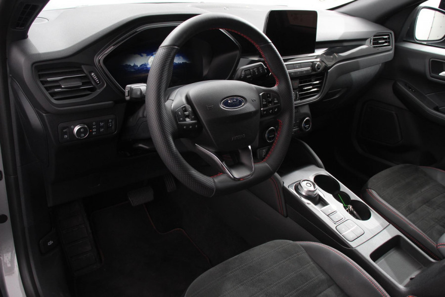 Ford Kuga 2.5 PHEV 225pk ST-Line X DEMO  Navigatie Apple Carplay/Android Auto Parkeersensoren Camera Adaptive Cruise Control Blind Spot Assist Elektrische achterklep Stoel en stuurverwarming Park Assist  Elektrische bestuurdersstoel