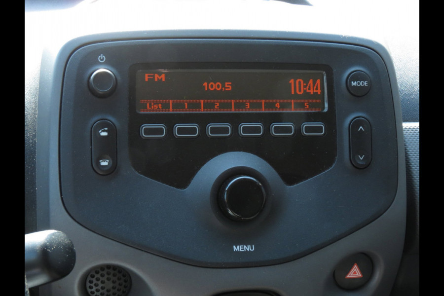 Peugeot 108 1.0 e-VTi Active 5-DEURS | AIRCO | BLUETOOTH | ORIGINEEL NEDERLANDSE AUTO |