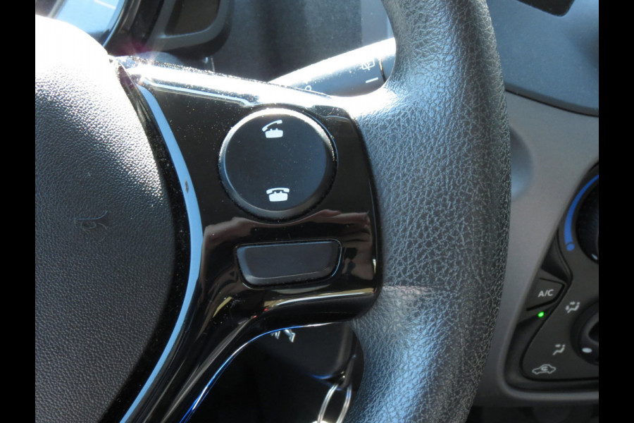 Peugeot 108 1.0 e-VTi Active 5-DEURS | AIRCO | BLUETOOTH | ORIGINEEL NEDERLANDSE AUTO |