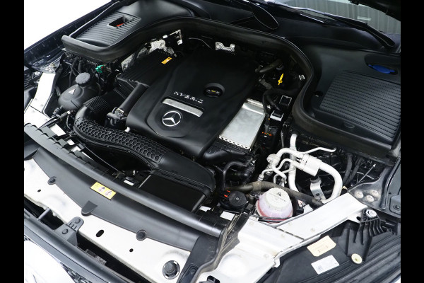 Mercedes-Benz GLC Coupé 300e 4MATIC | Leder | Camera | Virtual | Stoelverwarming | Donkere Hemel | Dodehoek | Carplay