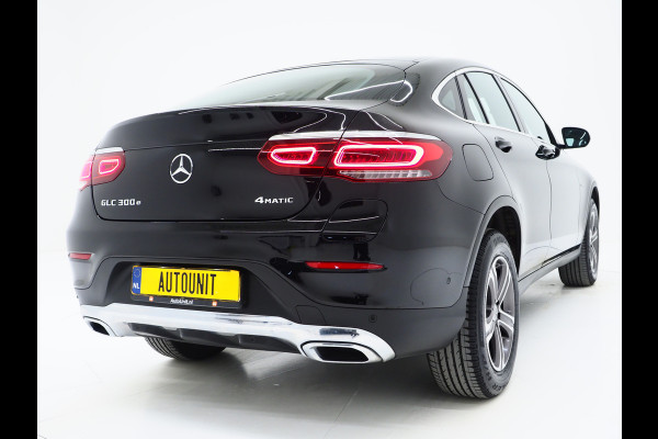 Mercedes-Benz GLC Coupé 300e 4MATIC | Leder | Camera | Virtual | Stoelverwarming | Donkere Hemel | Dodehoek | Carplay