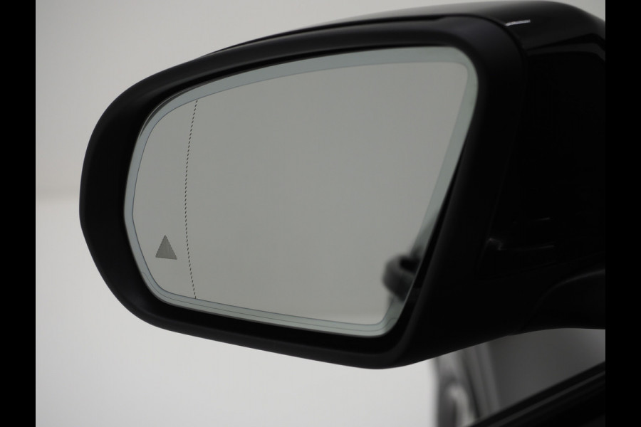 Mercedes-Benz GLC Coupé 300e 4MATIC | Leder | Camera | Virtual | Stoelverwarming | Donkere Hemel | Dodehoek | Carplay