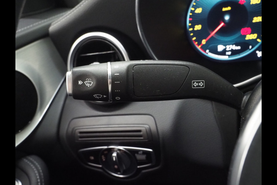 Mercedes-Benz GLC Coupé 300e 4MATIC | Leder | Camera | Virtual | Stoelverwarming | Donkere Hemel | Dodehoek | Carplay