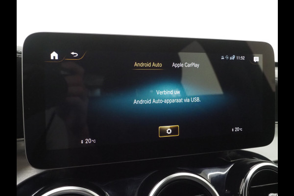 Mercedes-Benz GLC Coupé 300e 4MATIC | Leder | Camera | Virtual | Stoelverwarming | Donkere Hemel | Dodehoek | Carplay